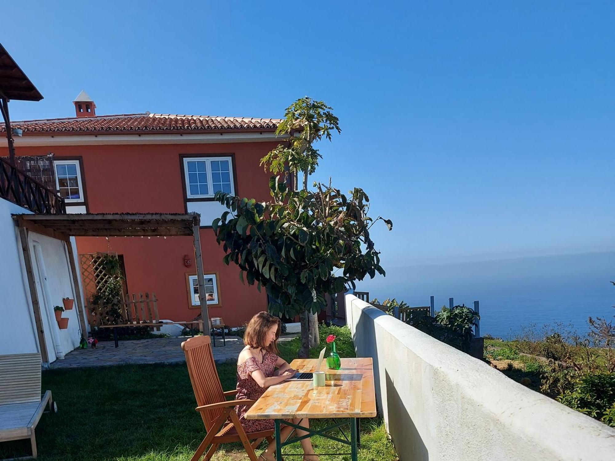 Casas En Finca Ecologica La Espiral, Naturaleza, Calma Y Vistas Al Mar, Икод-эль-Альто Номер фото